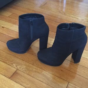 Aldo Suede platform Booties